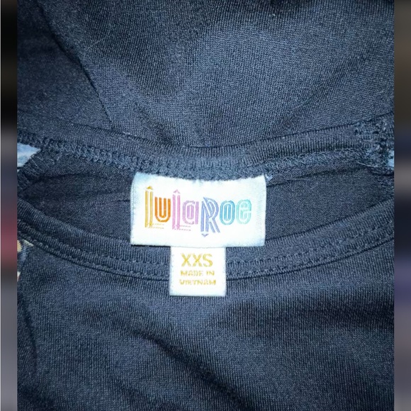 Lularoe Randy Shirt - Picture 2 of 3